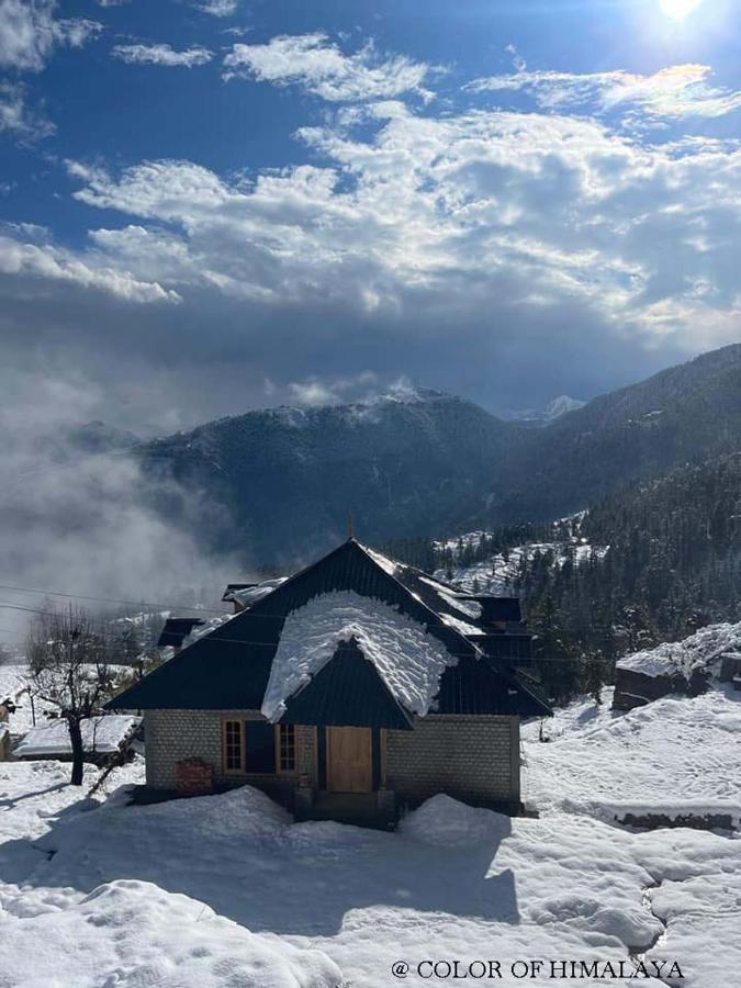 Loghouse At Khajjiar Lake Exterior foto