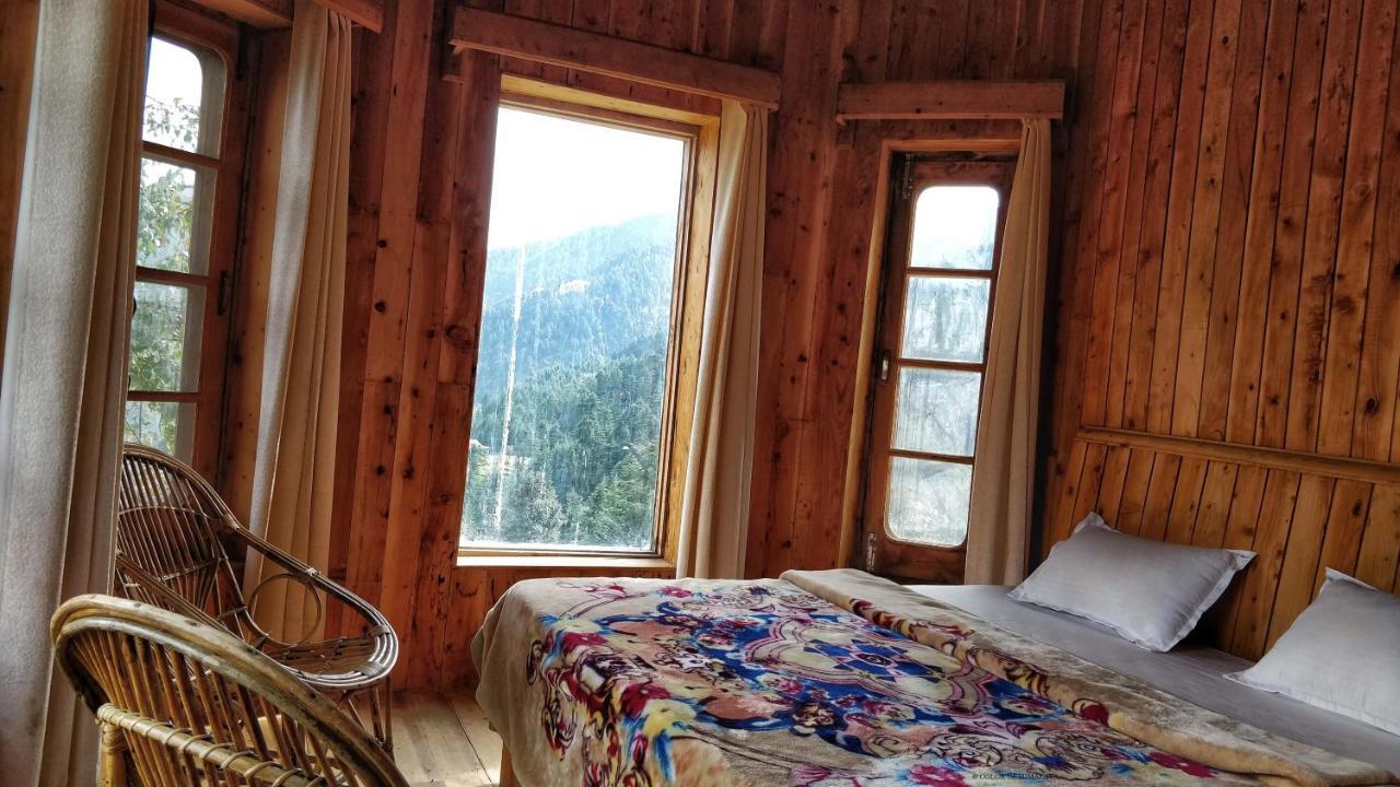 Loghouse At Khajjiar Lake Exterior foto