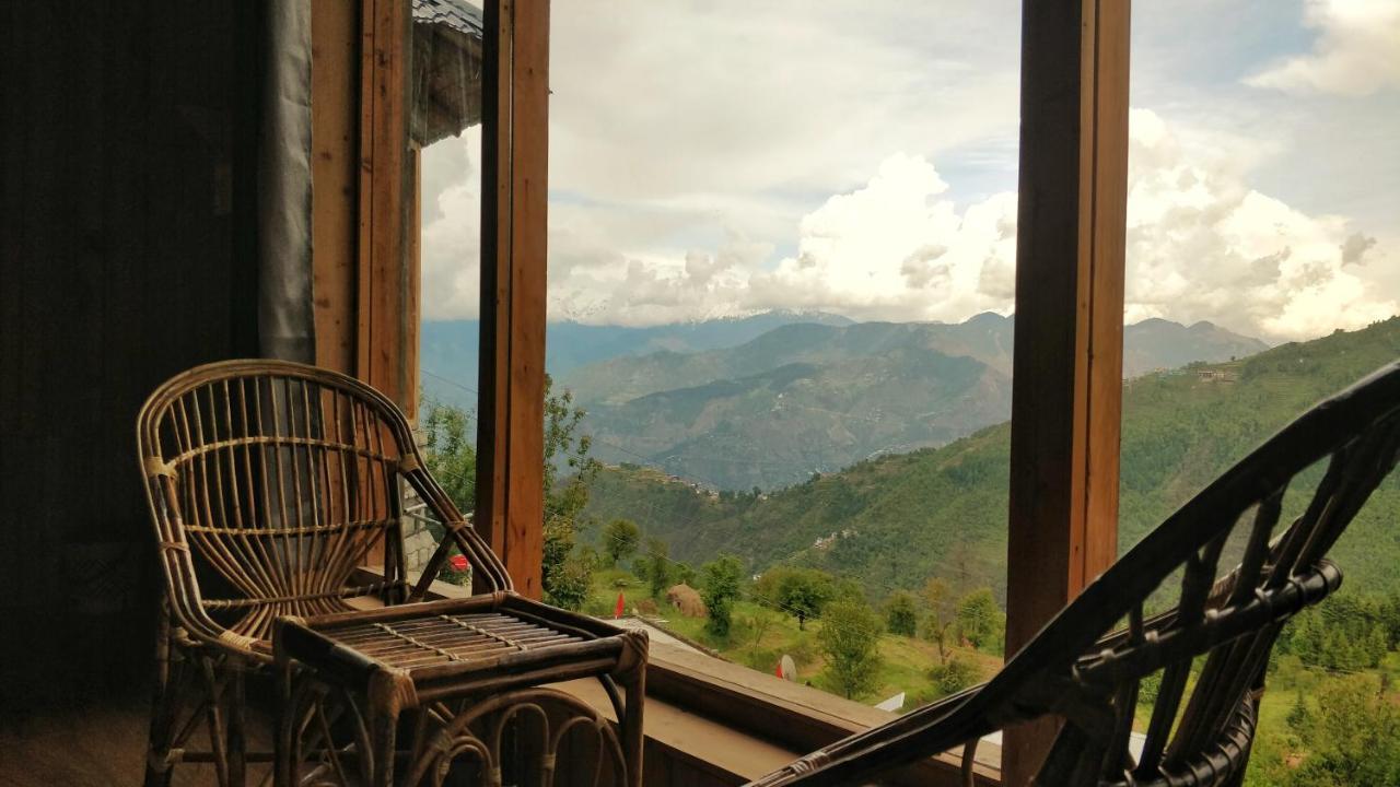 Loghouse At Khajjiar Lake Exterior foto